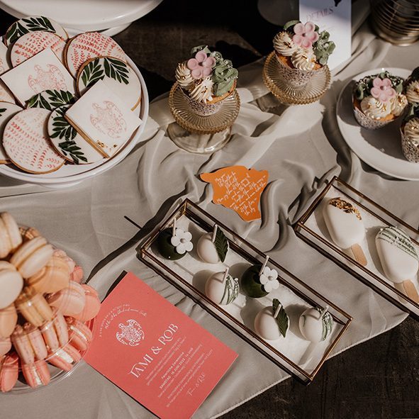 Fanny´s Manufaktur I Exklusive Pralinen, elegante Hochzeitstorten, Backkisten & süße Verführungen für jeden Anlass