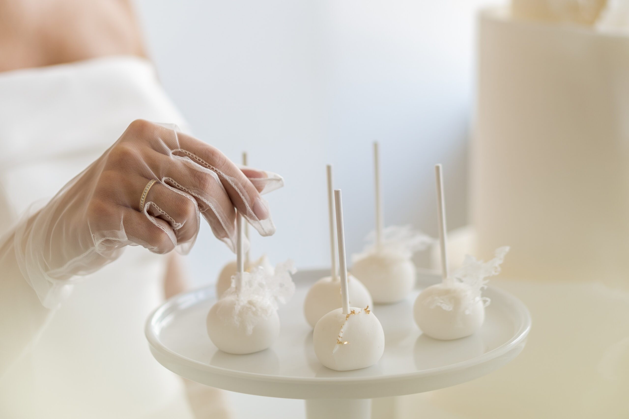 Fanny´s Manufaktur I Exklusive Pralinen, elegante Hochzeitstorten, Backkisten & süße Verführungen für jeden Anlass
