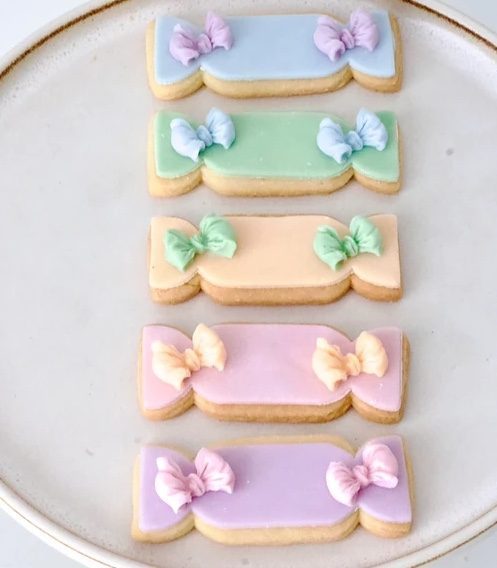 Fanny´s Manufaktur I Exklusive Pralinen, elegante Hochzeitstorten, Backkisten & süße Verführungen für jeden Anlass