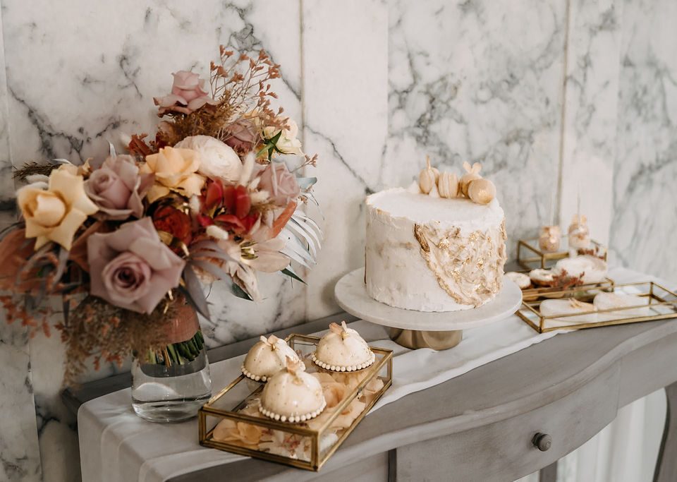 Fanny´s Manufaktur I Exklusive Pralinen, elegante Hochzeitstorten, Backkisten & süße Verführungen für jeden Anlass